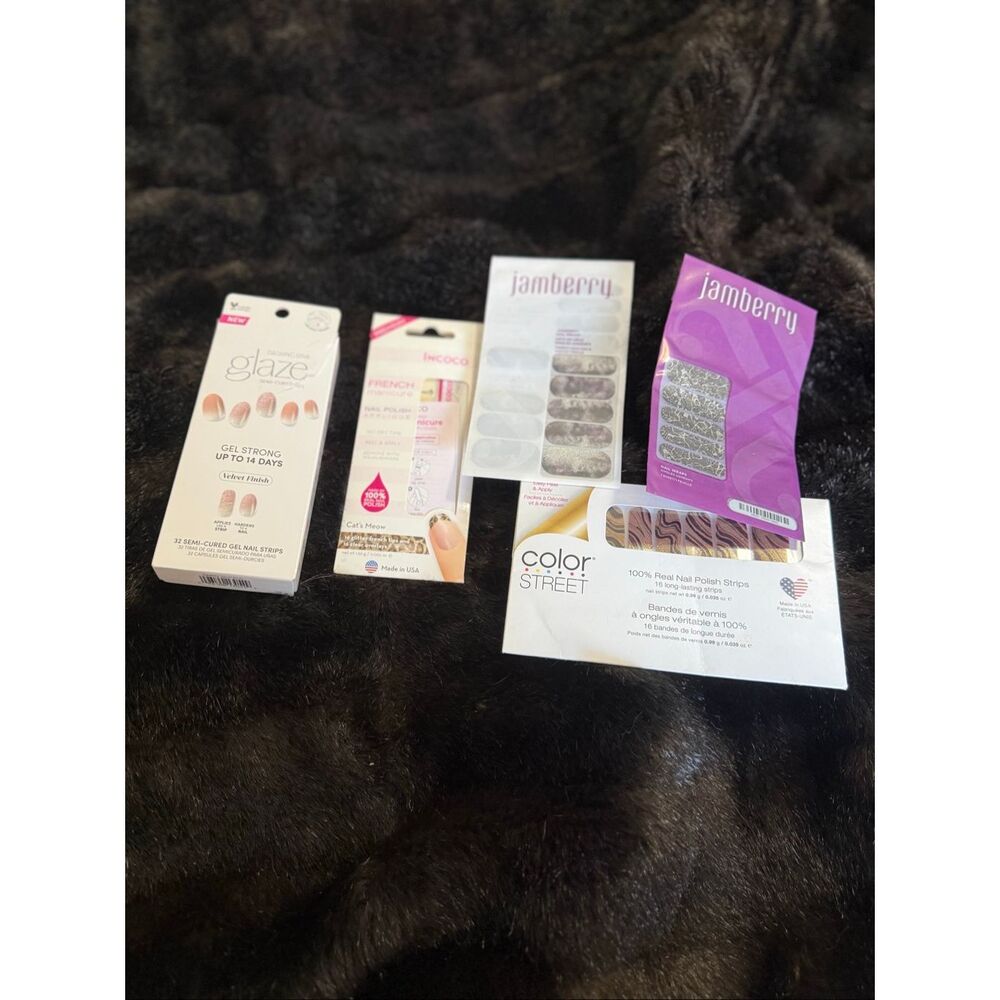 Color Street‎ Jamberry  LOT Nail Strips and fake nails